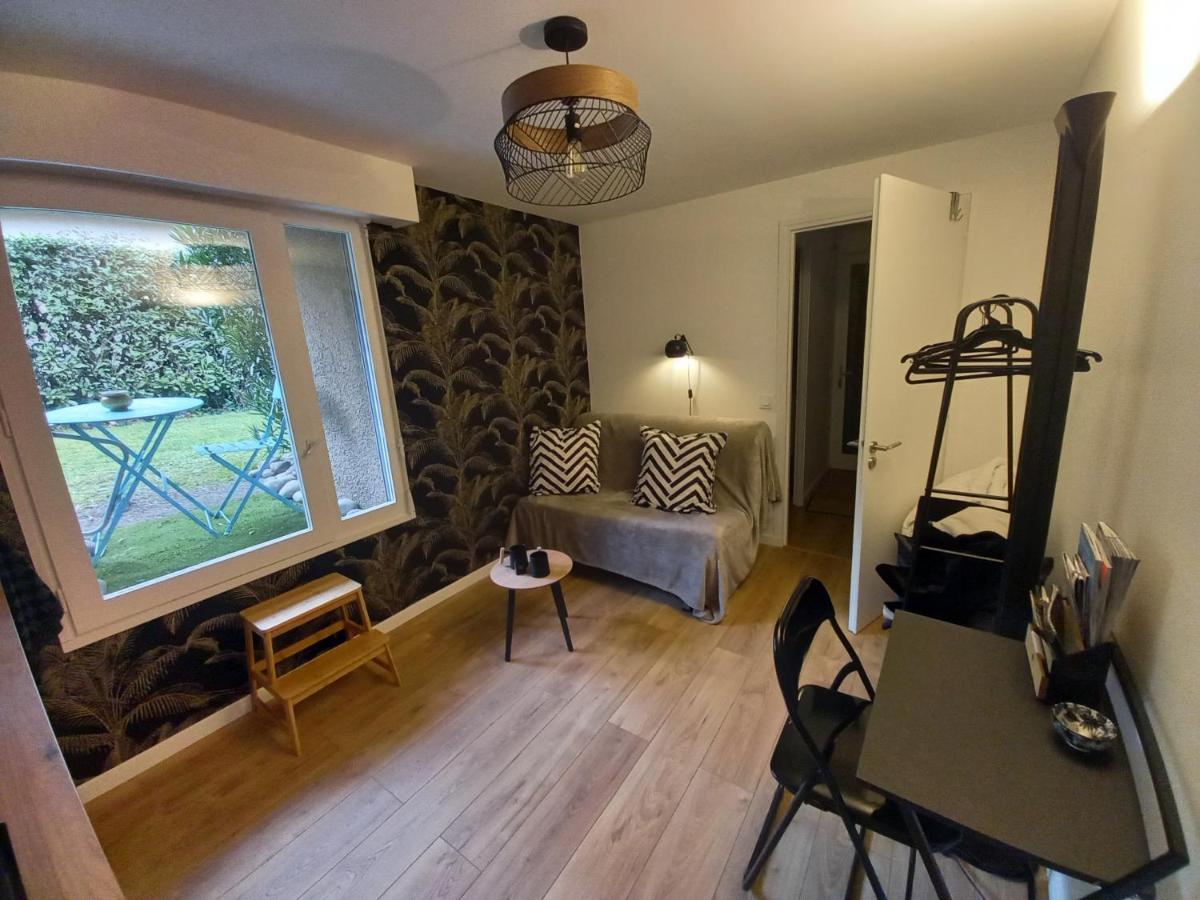 Chez Olivier Apartment Pau Luaran gambar
