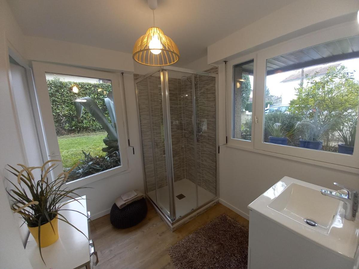 Chez Olivier Apartment Pau Luaran gambar
